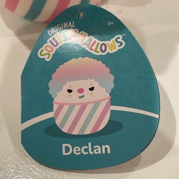 ⚡️NWT 5” Declan the Snowcone Clown Squishmallow from the Crossover Squad - Picture 4 of 5